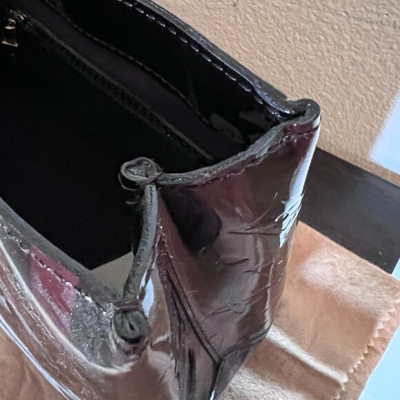 Louis Vuitton vernis Rayures Wilshire PM amarante- guaranteed authentic - Picture 7 of 14